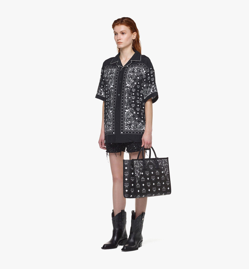 München Tote in Studded Bandana Visetos 6