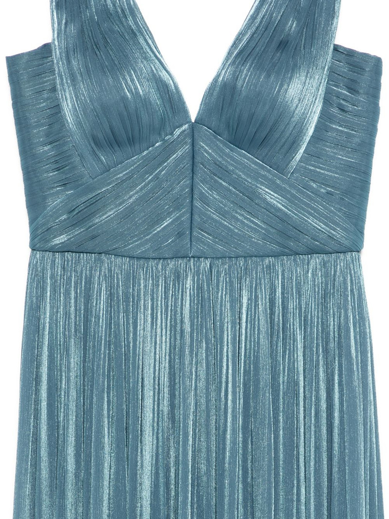 V-neck pleated dress 3