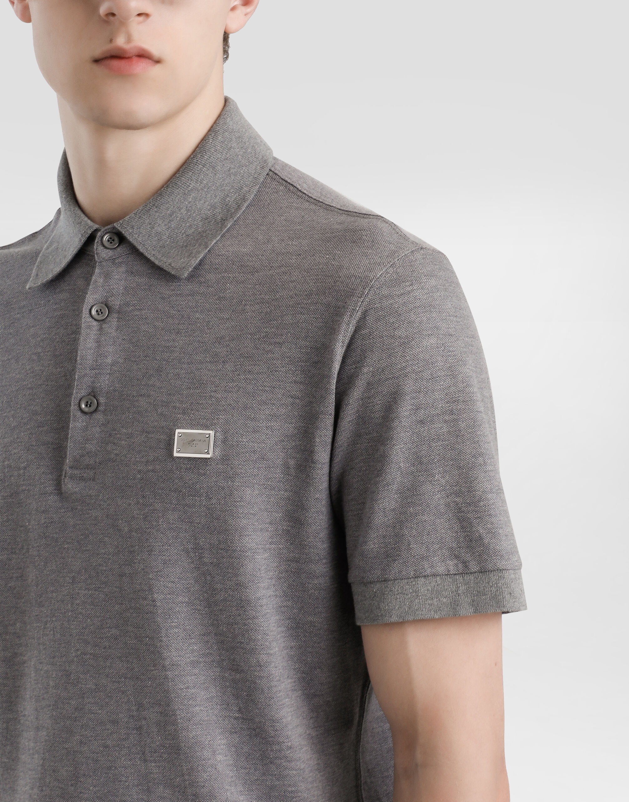 Cotton polo-shirt with branded tag - 4