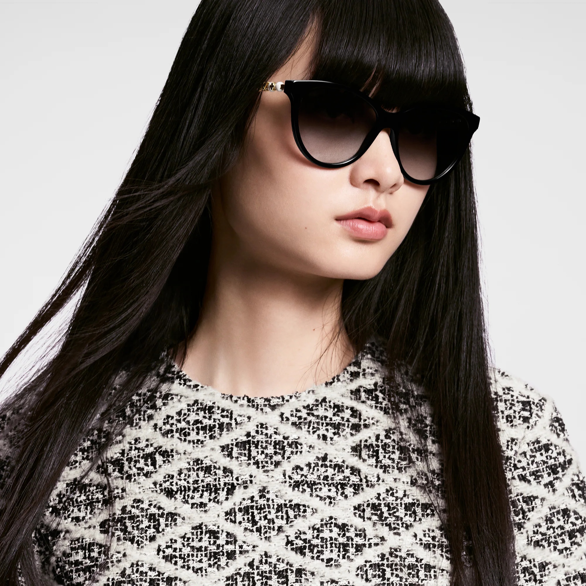 Minigram Pearl Cat Eye Sunglasses - 5