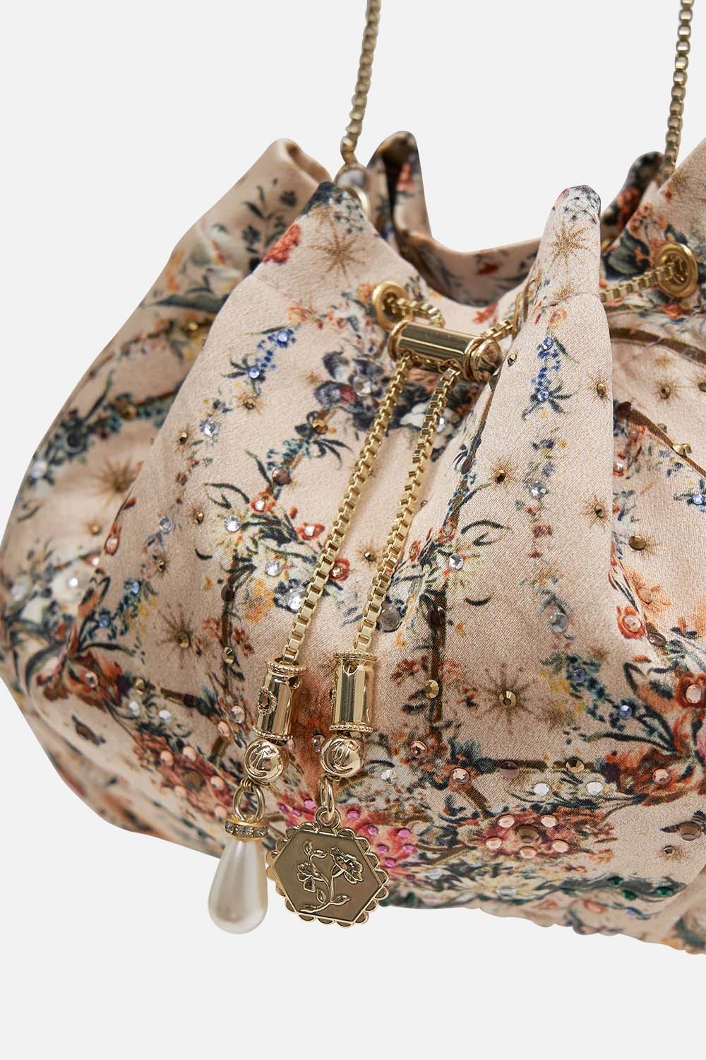 DRAWSTRING POUCH WITH CHAIN STRAP - 2