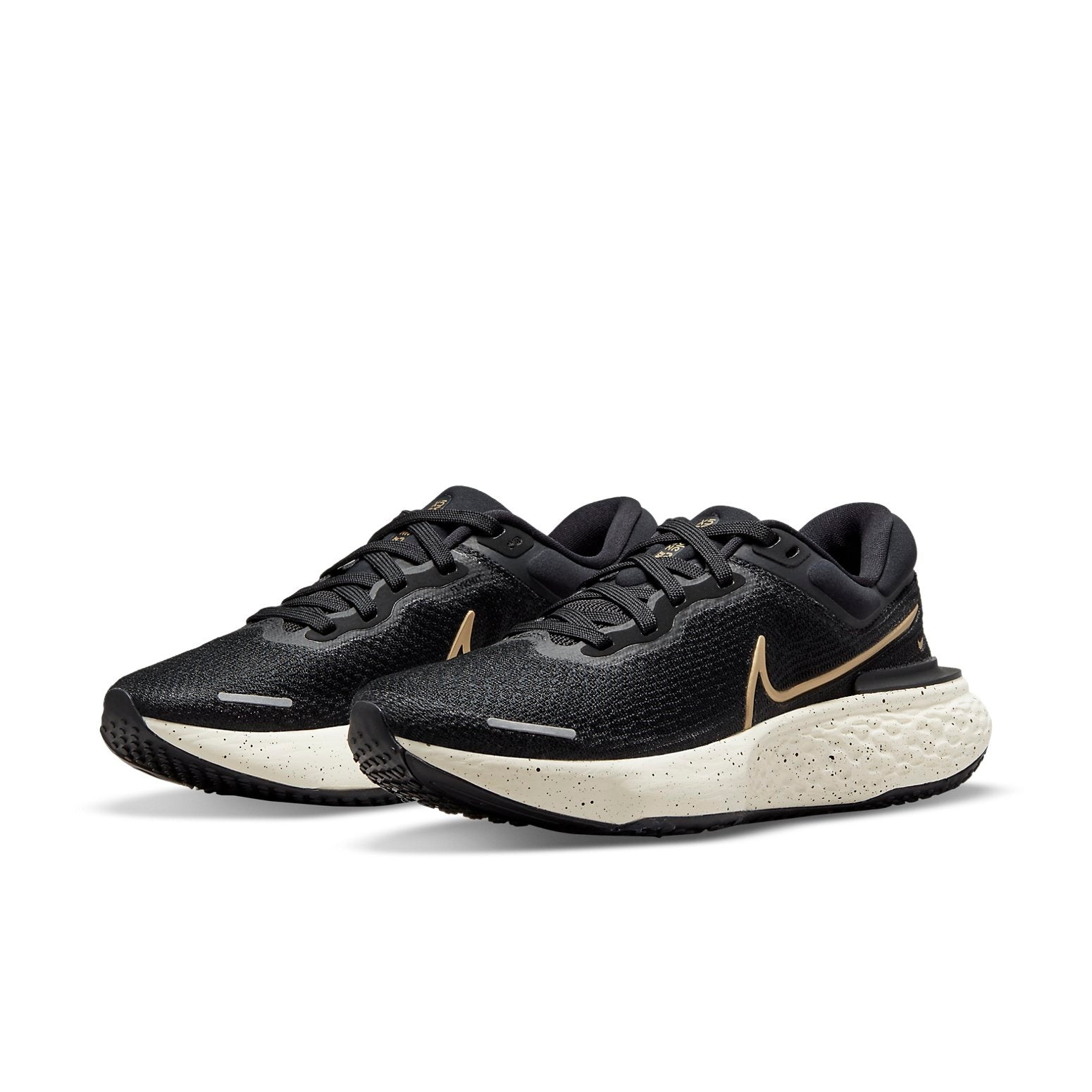 (WMNS) Nike ZoomX Invincible Run Flyknit 'Black Metallic Gold' CT2229-004 - 3