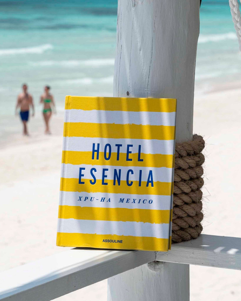 ASSOULINE Hotel Esencia outlook