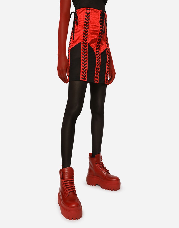 Corset-style miniskirt with laces and eyelets - 3