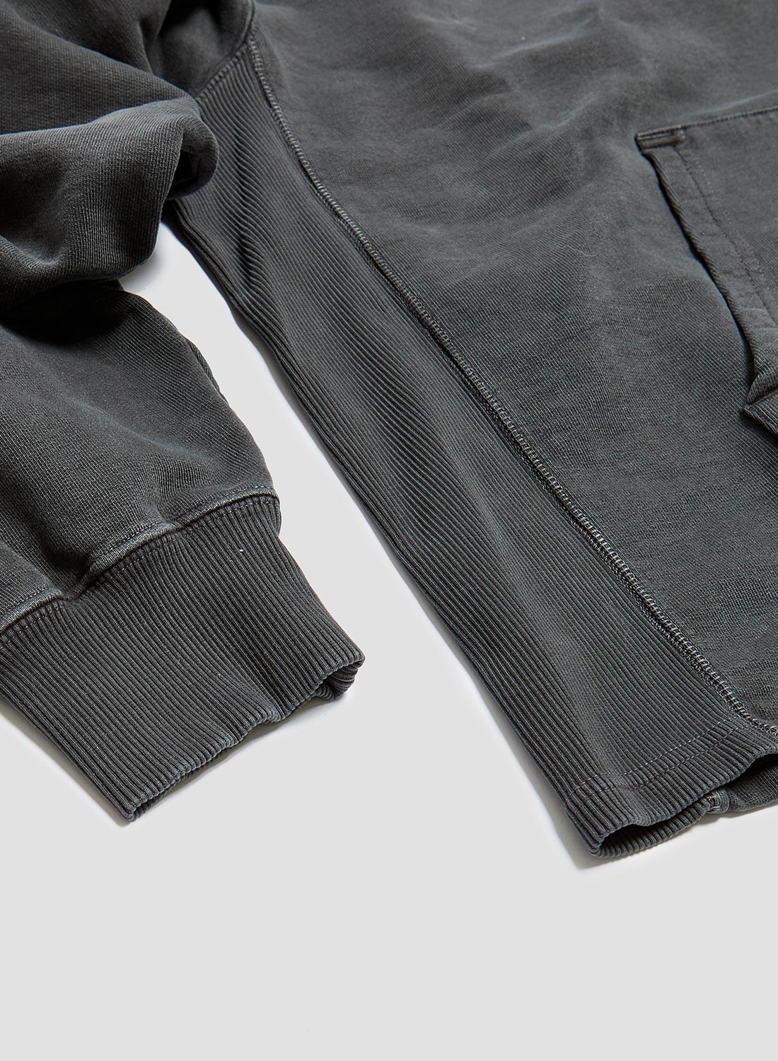 Training Sweater in Black - 8