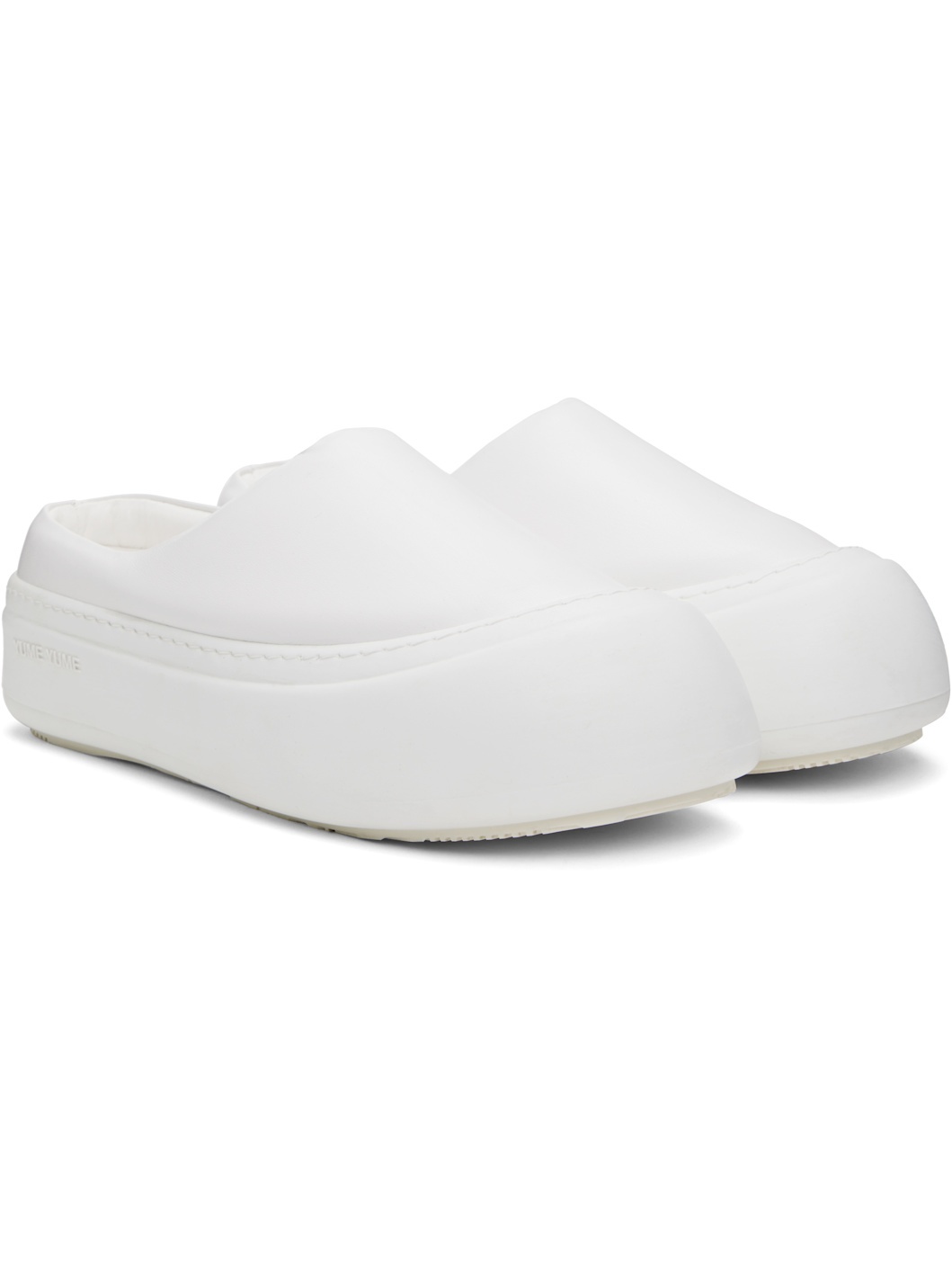 【関税込み】YUME YUME ホワイト Goofy スリッポン White Goofy Slip-on Loafers by YUME YUME on Sale