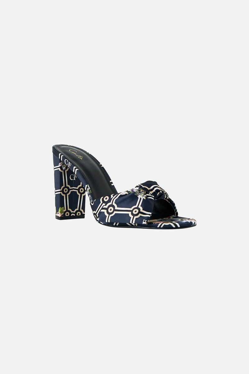 CAMILLA MADELEINE BOW MULE outlook