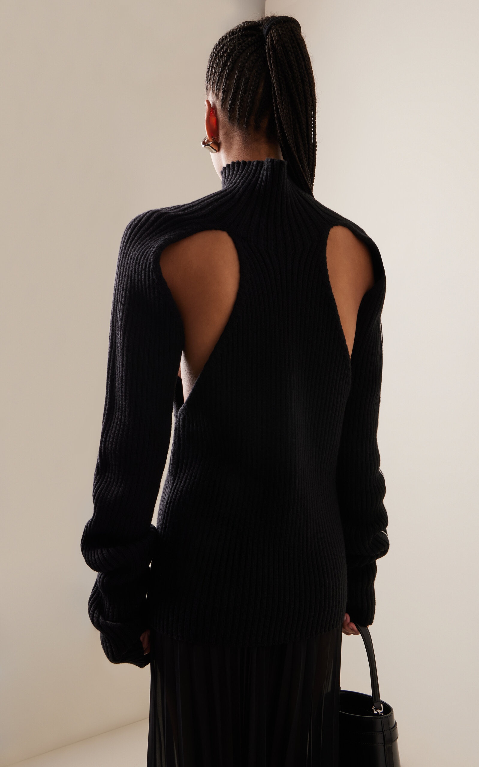 Cutout Wool Sweater black - 4