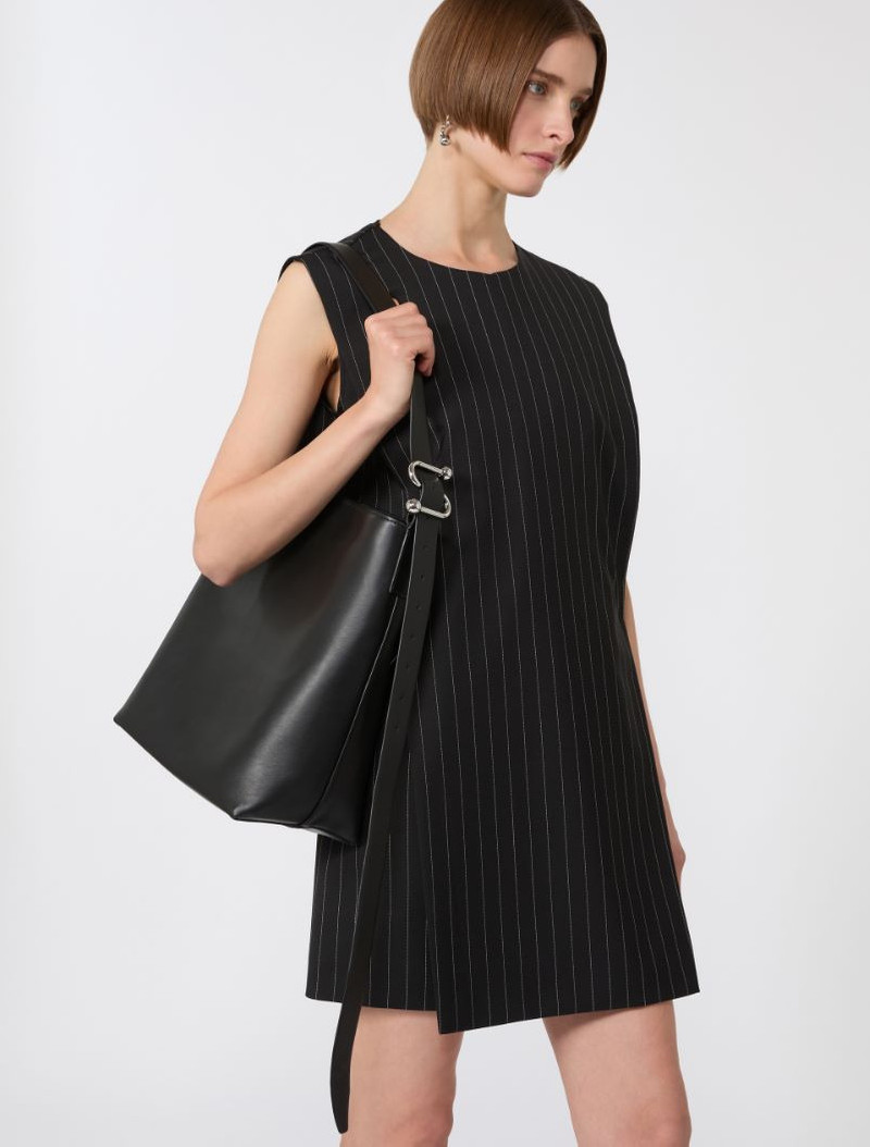 Leather S-buckle shopper bag - black 8