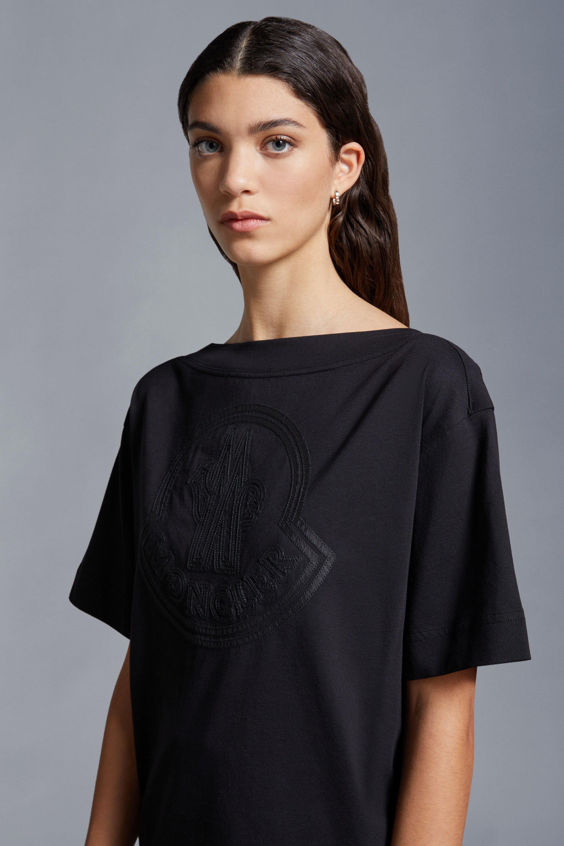 Embroidered Logo T-Shirt - 4