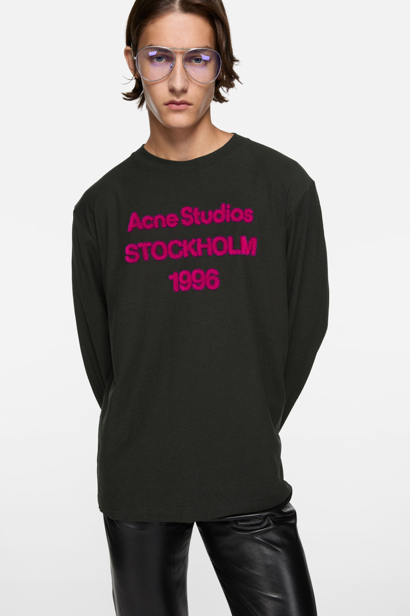 Logo t-shirt - Year of the Horse - Black 4
