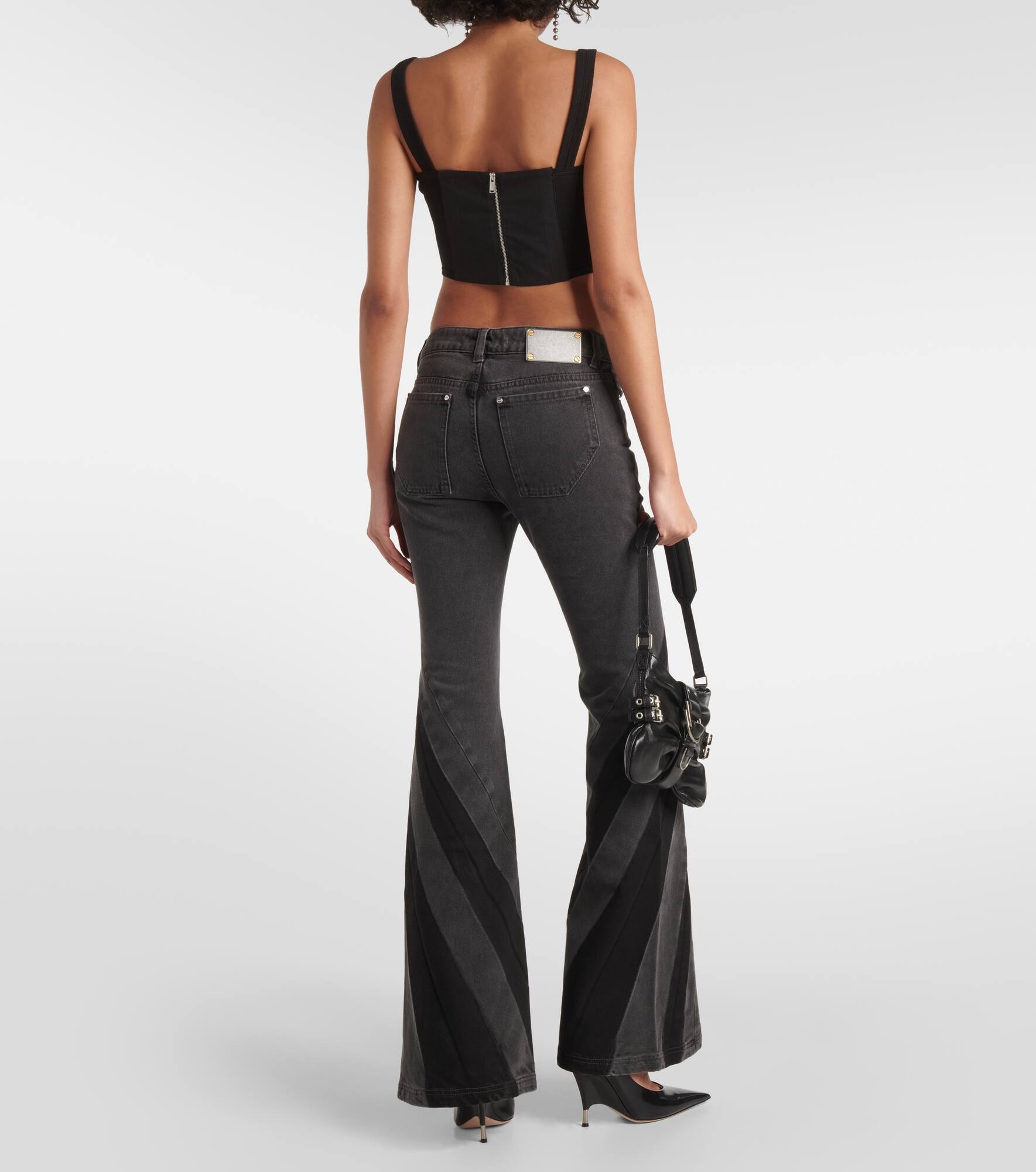 Darted mid-rise flared jeans - 3