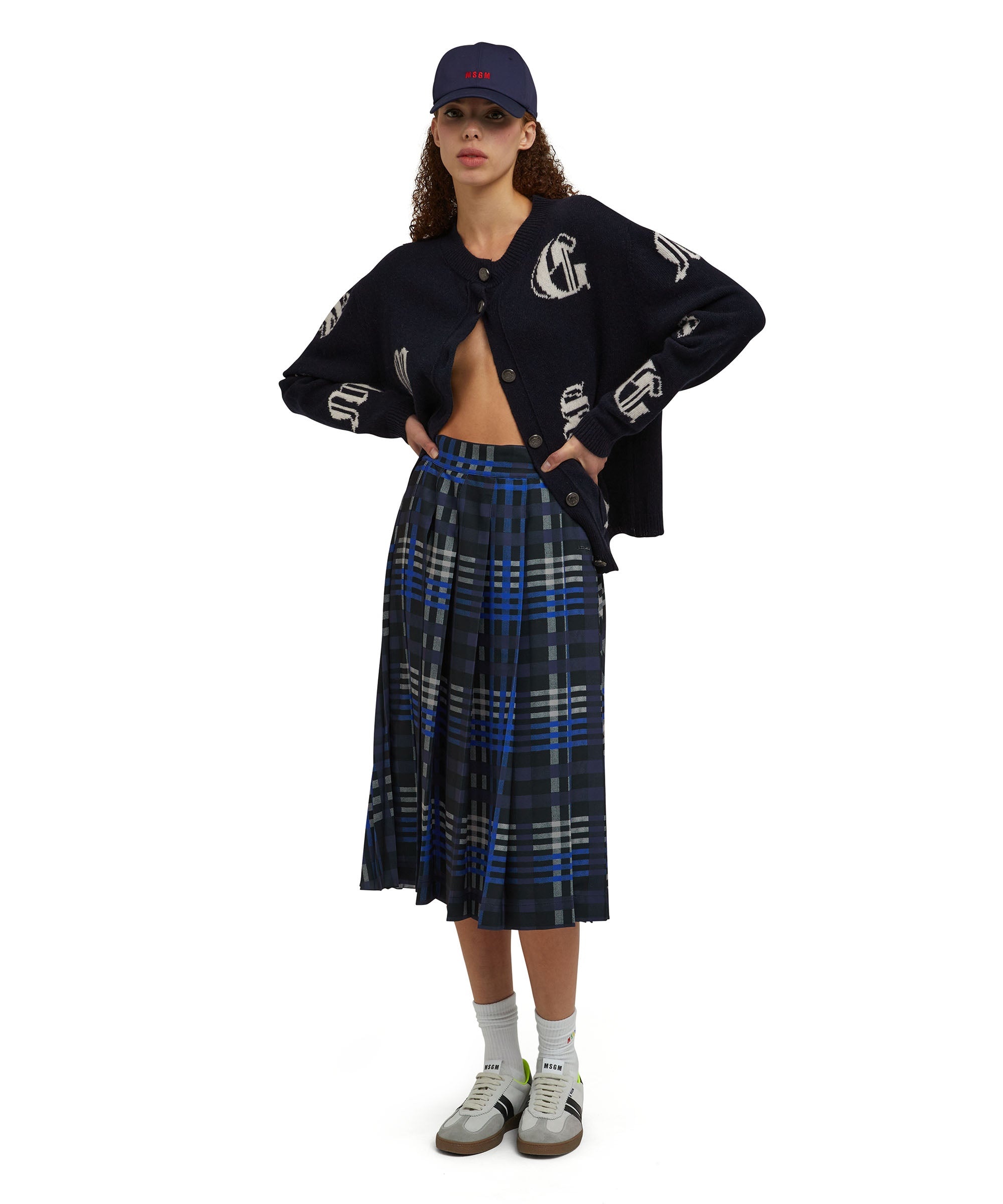 Wool cardigan with gothic logo - 5