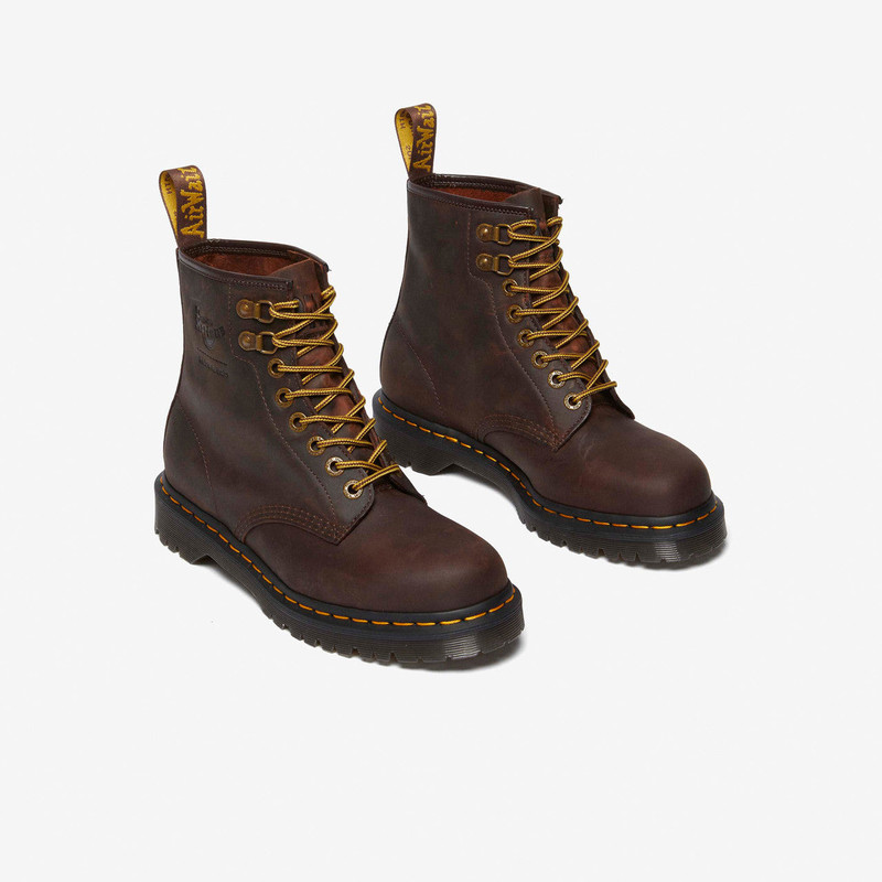 Dr. Martens 1460 x thisisneverthat outlook