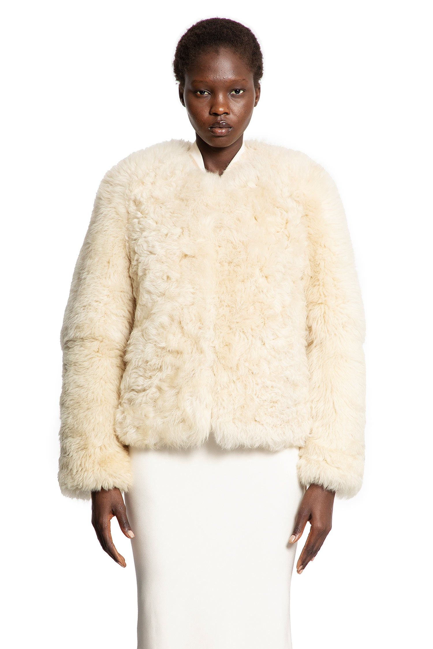 Collarless-Shearling-Jacket - 2