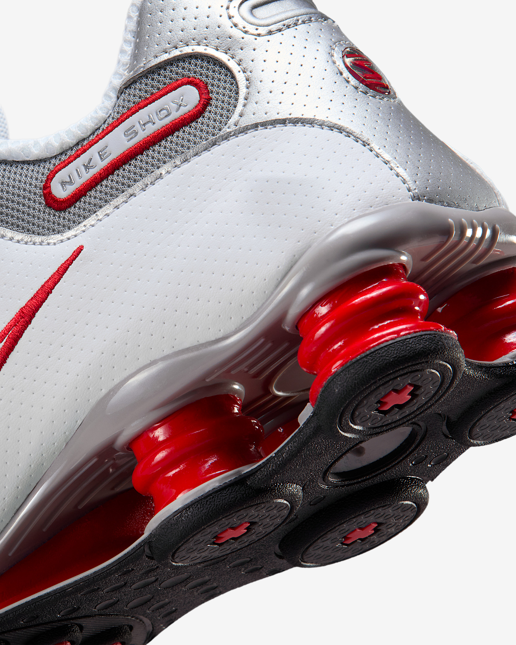Nike Shox NZ Men's Shoe - 8