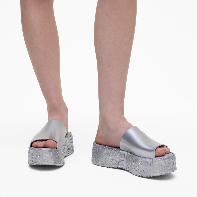 Marc Jacobs MELISSA X MARC JACOBS BECKY PLATFORM SLIDE outlook