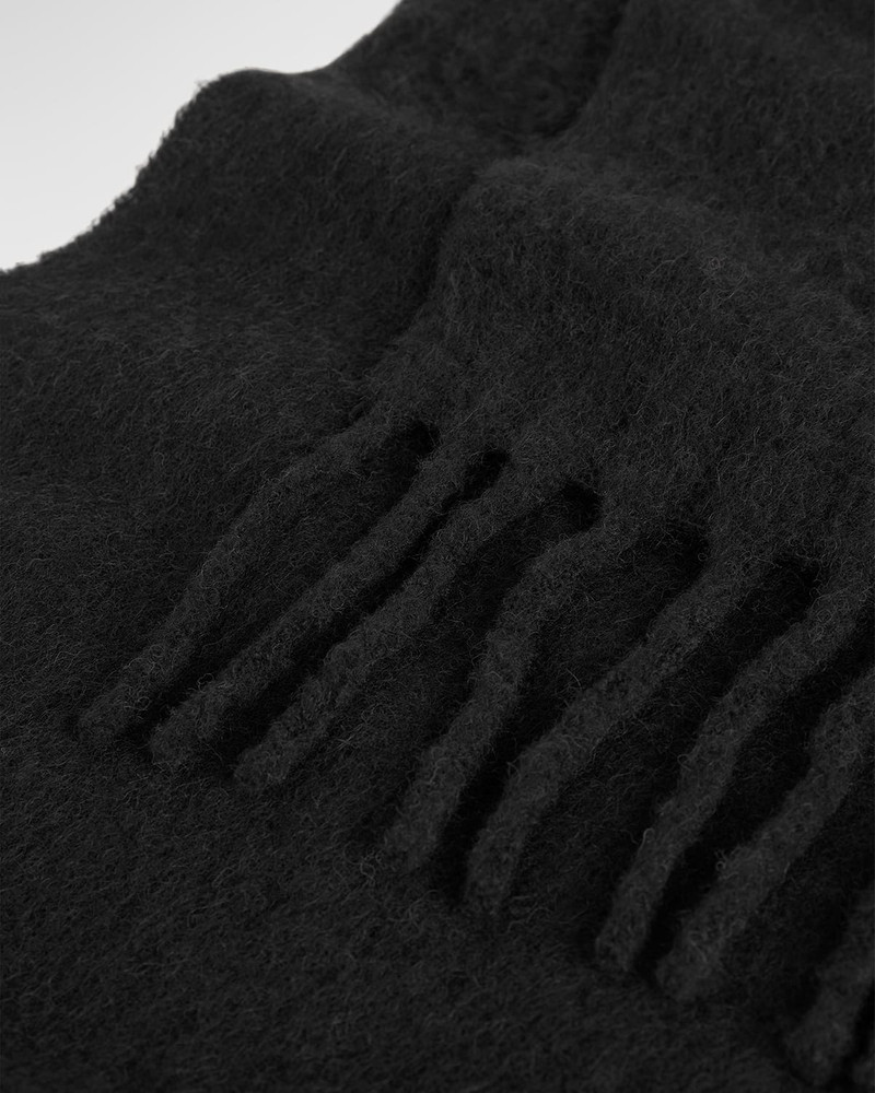Totême Teddy Wool Scarf With Leather Logo Patch outlook
