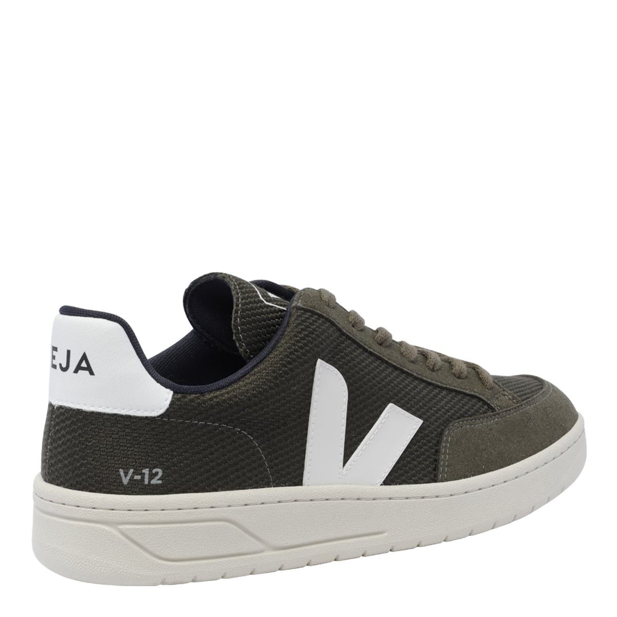 VEJA SNEAKERS - 3