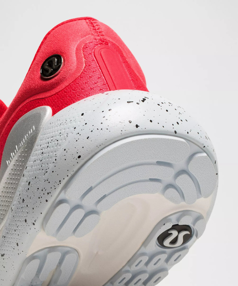 Women's Beyondfeel Running Shoe 9