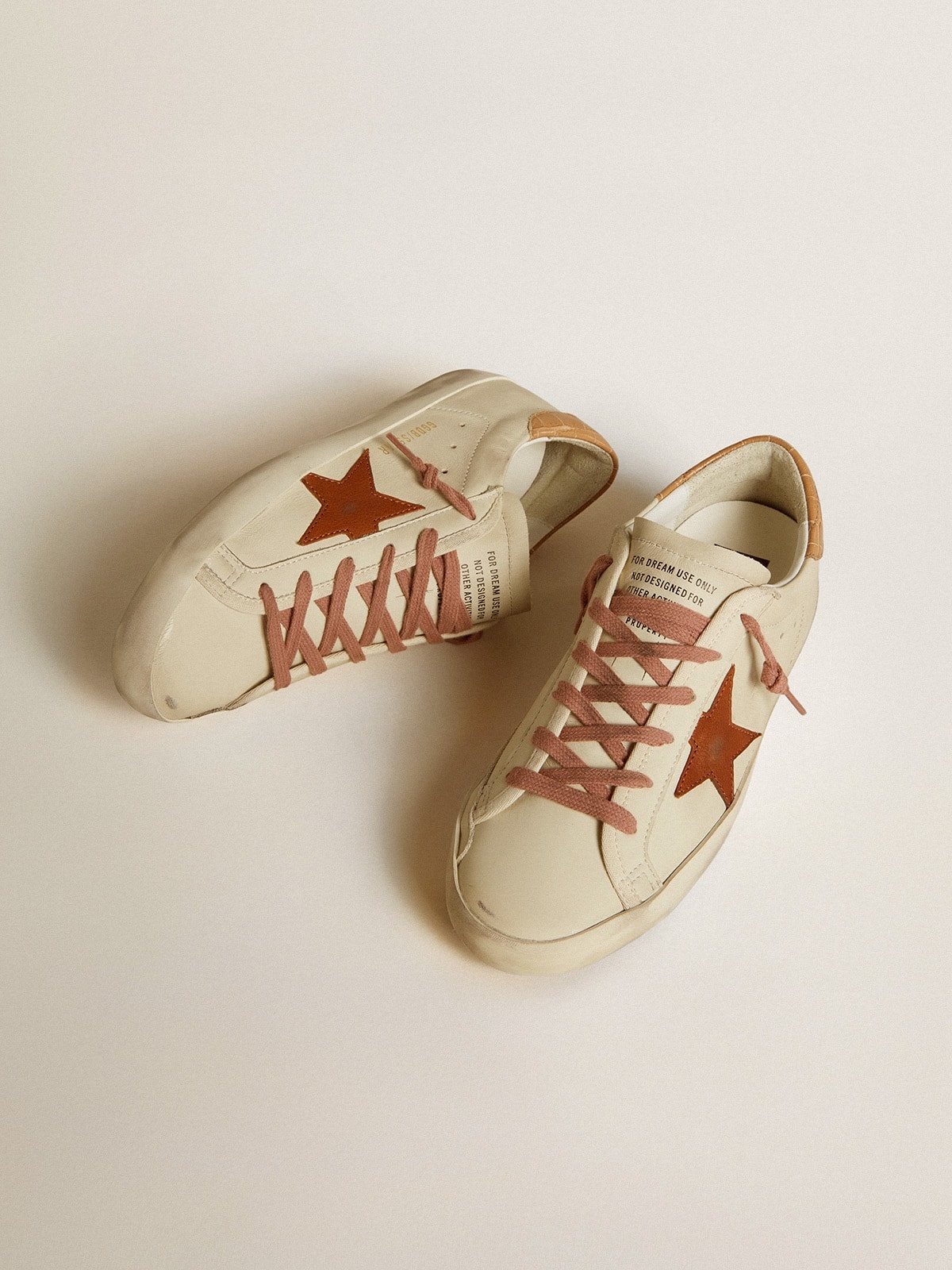 Super-Star with leather star and crocodile-print leather heel tab - 2