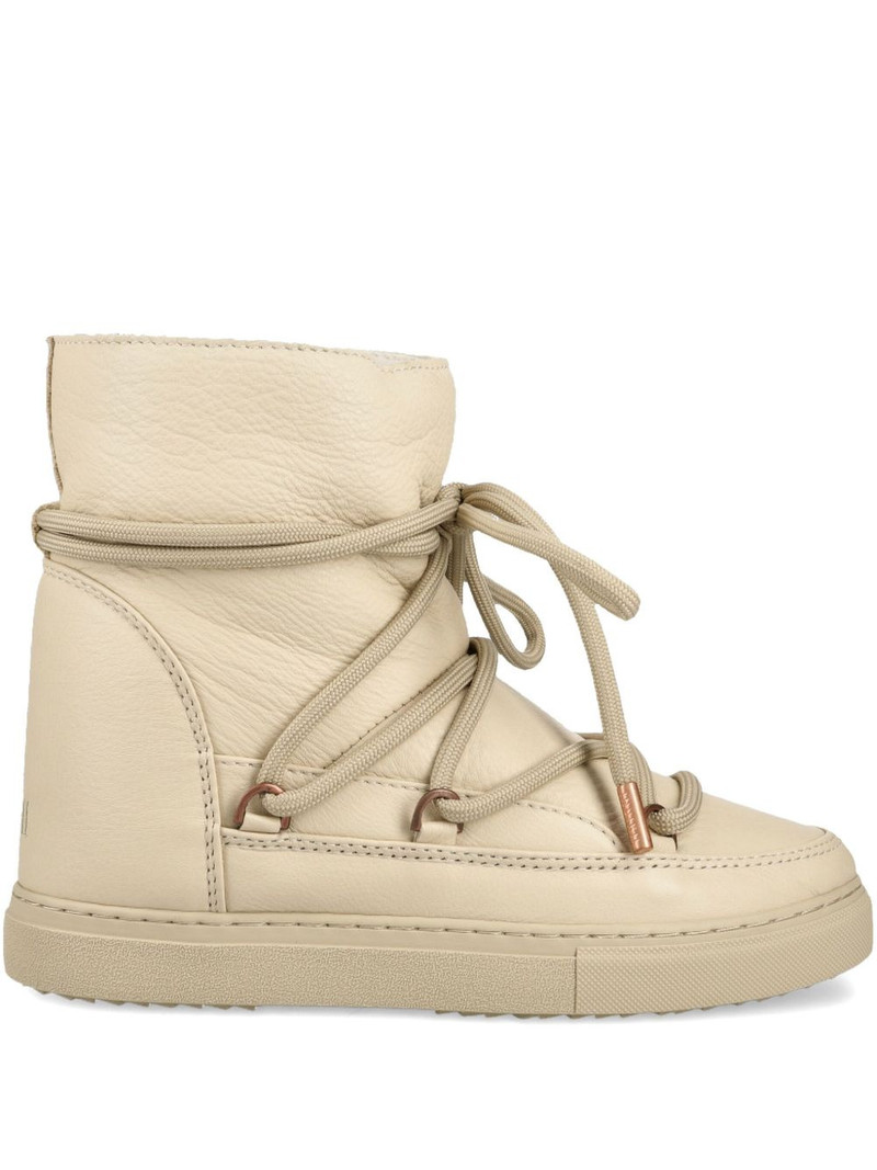 Classic boots 1