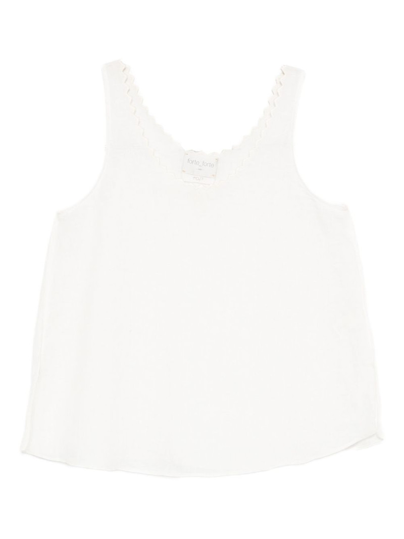 scallop-trim top 1