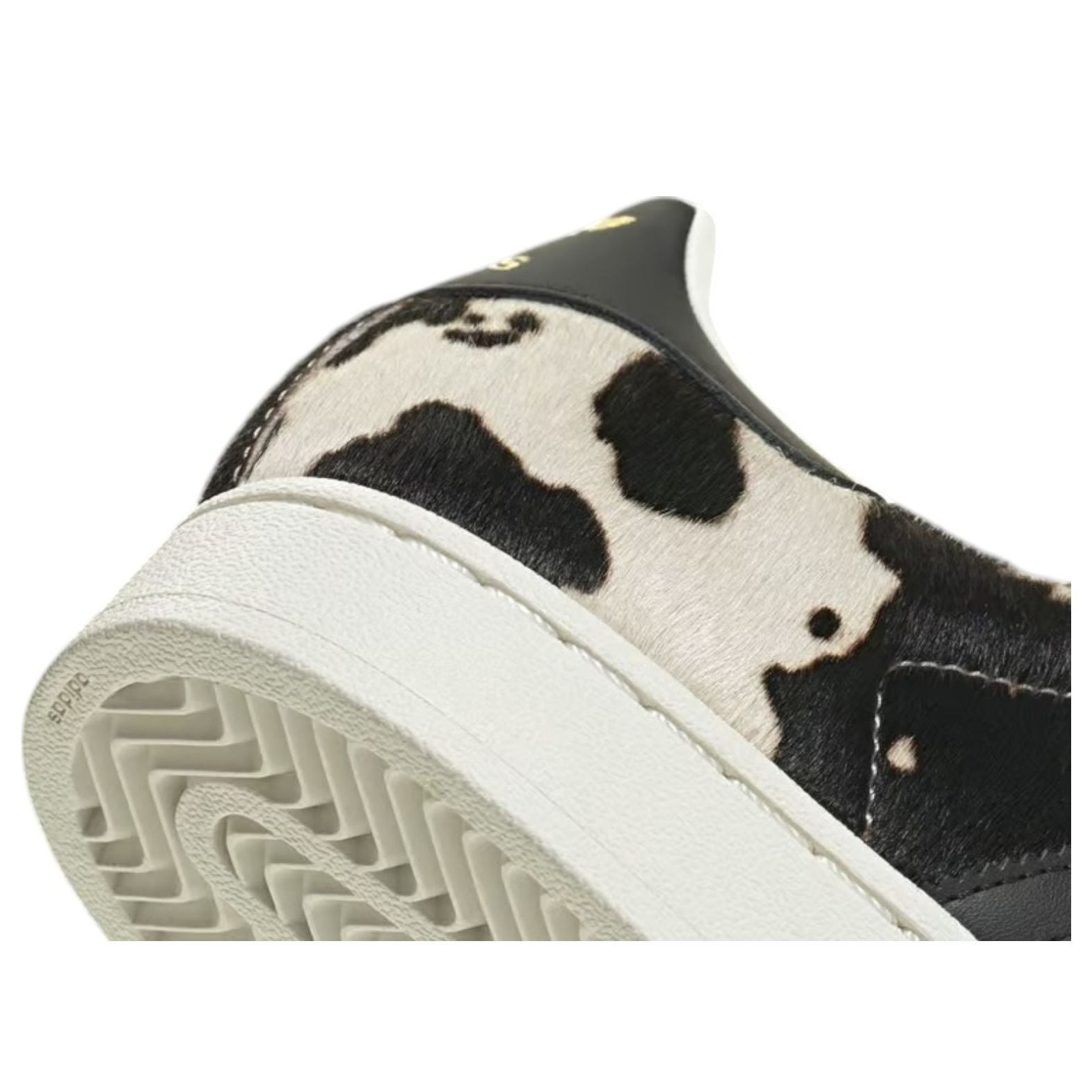 (WMNS) adidas Superstar 'Cow Print' JP8164 - 3