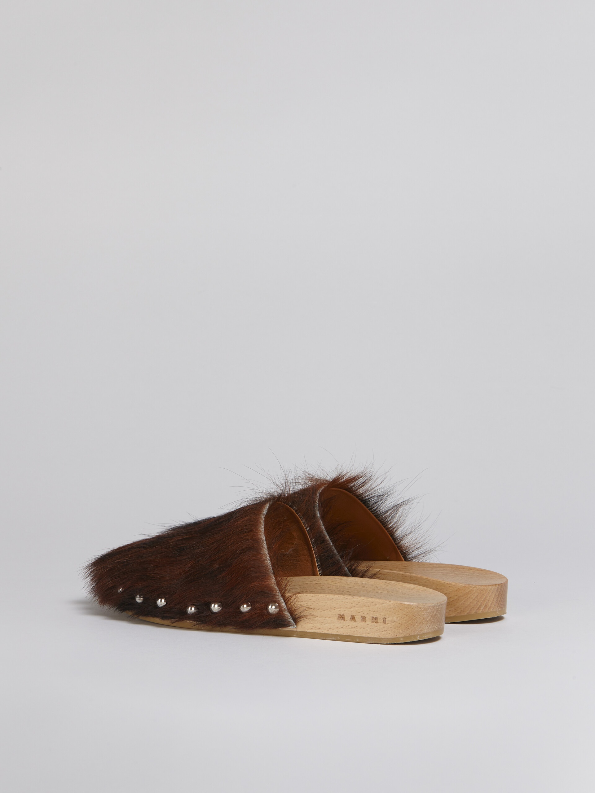 SPOTTED LONG CALF HAIR WOOD SABOT - 3
