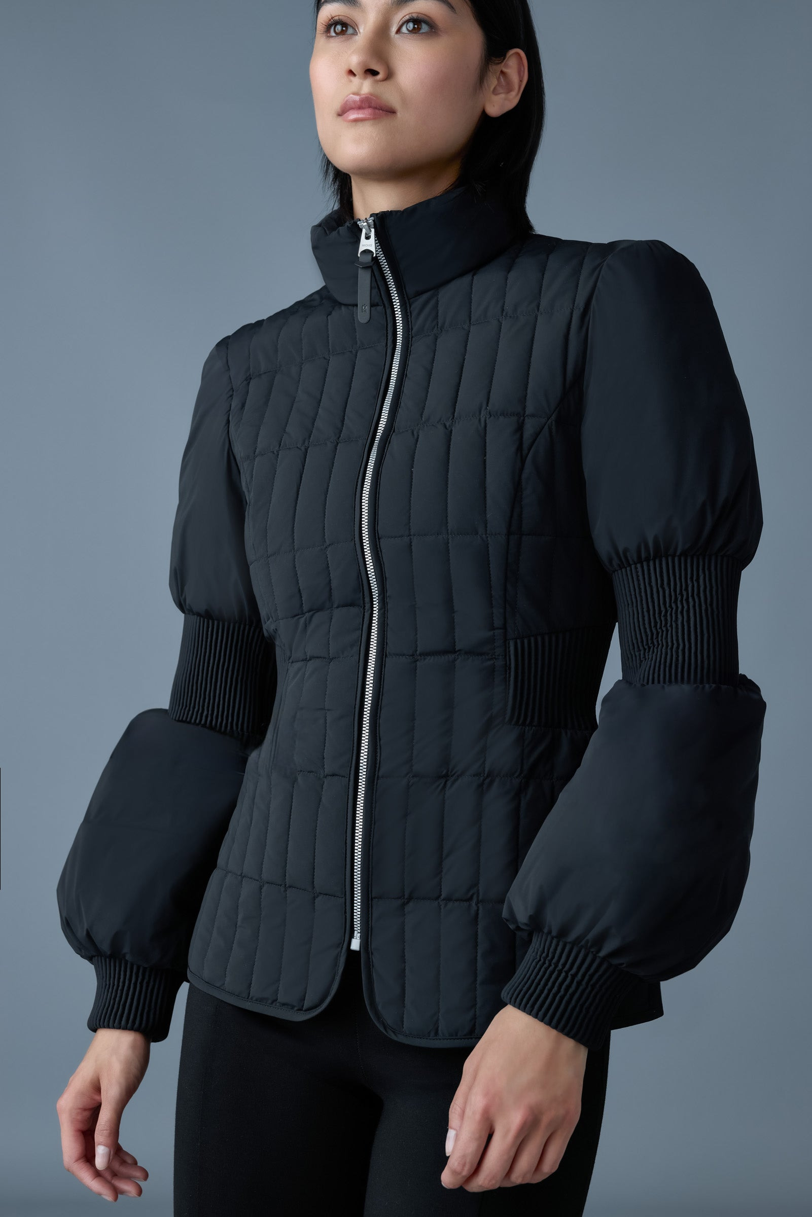FELICIA Light down vertical quilted jacket smocked at waist - 5