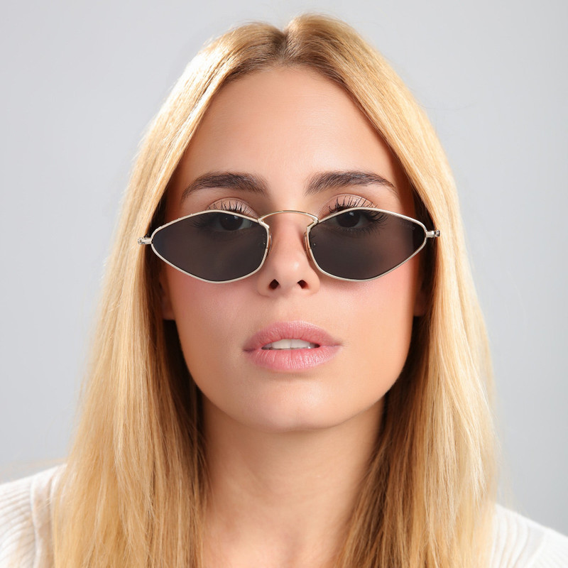illesteva Austria Sunglasses outlook