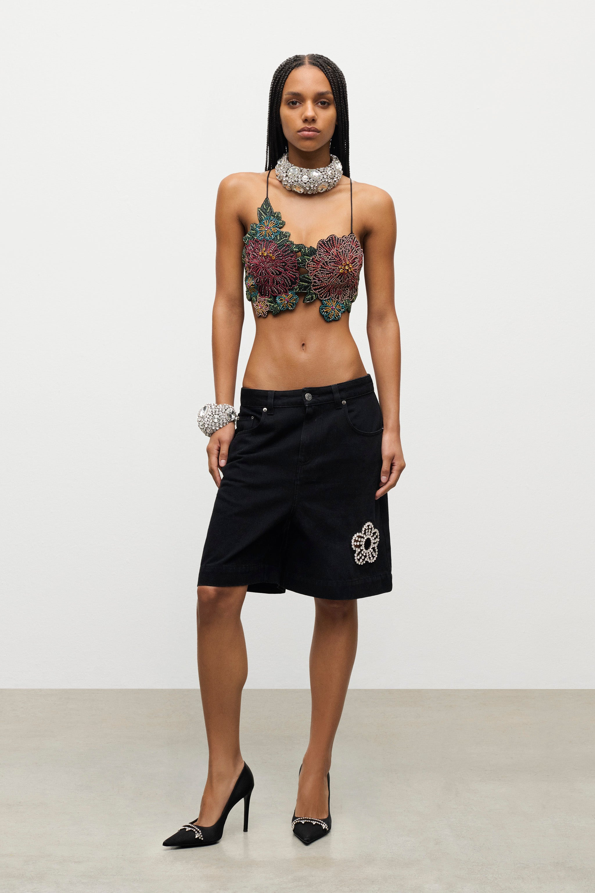 CRYSTAL FLOWER BERMUDA JEAN SHORT - 5