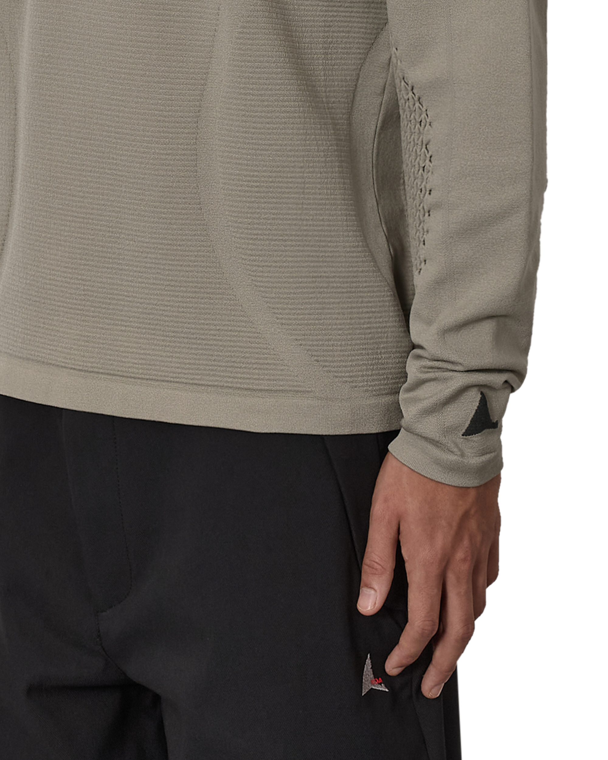 Aune Seamless Knit Long Sleeve - 6