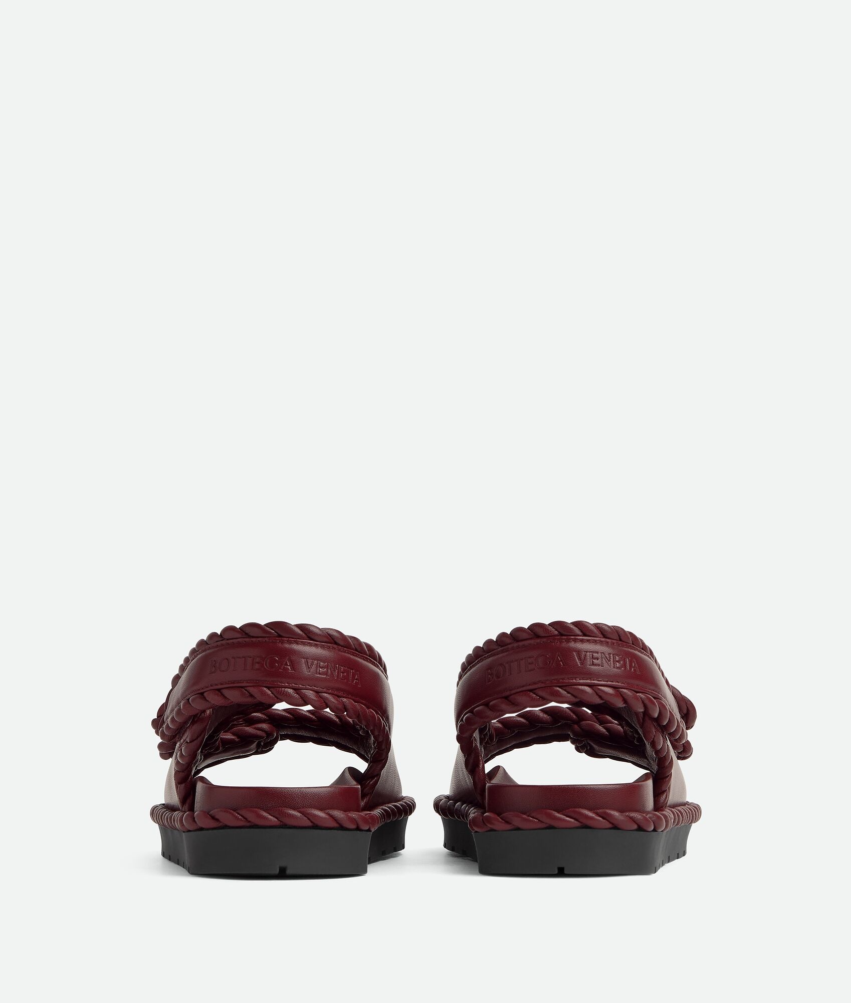 シューズ・サンダルその他 BOTTEGA VENETA Woman Flat sandals Burgundy 827569V3H90 2240 BOTTEGA VENETA | Burgundy Women's Sandals | YOOX