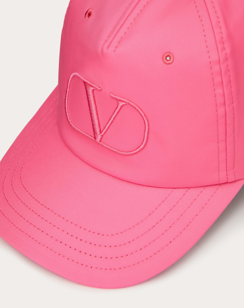 Valentino VLOGO SIGNATURE BASEBALL CAP outlook
