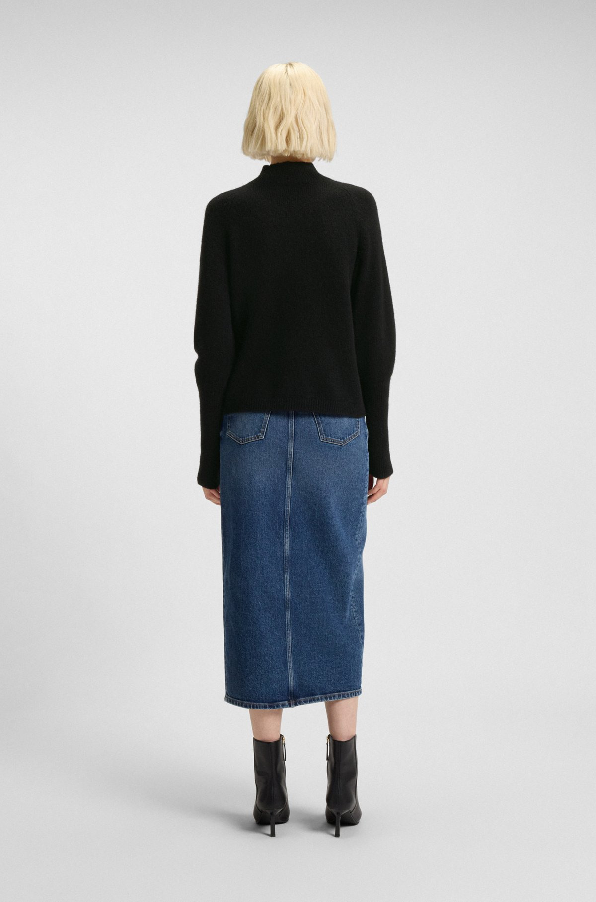 RELAXED-FIT MOCK-NECK SWEATER IN A WOOL BLEND - 4