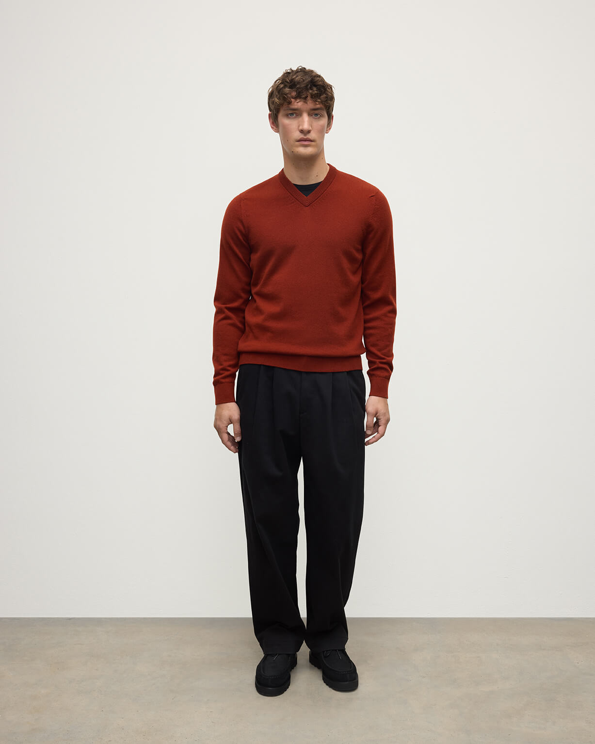 Classic Cashmere Red V Neck Jumper - 2
