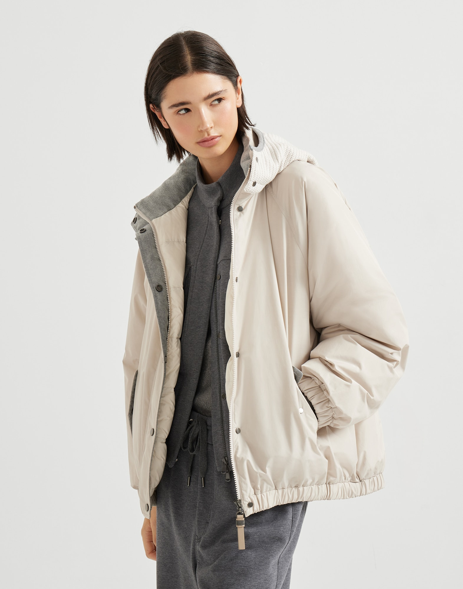 Techno cotton water-resistant taffeta down jacket with detachable hood and shiny zipper pull - 4