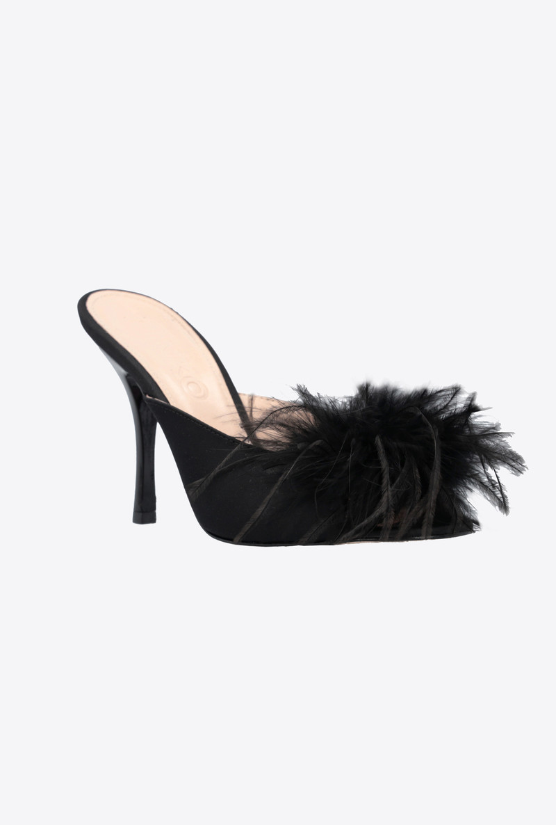 MULE SANDALS WITH FEATHERS 2