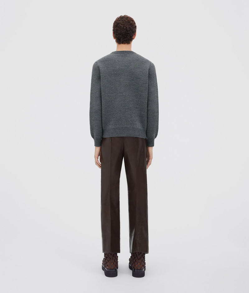medium weight dry wool jumper 3