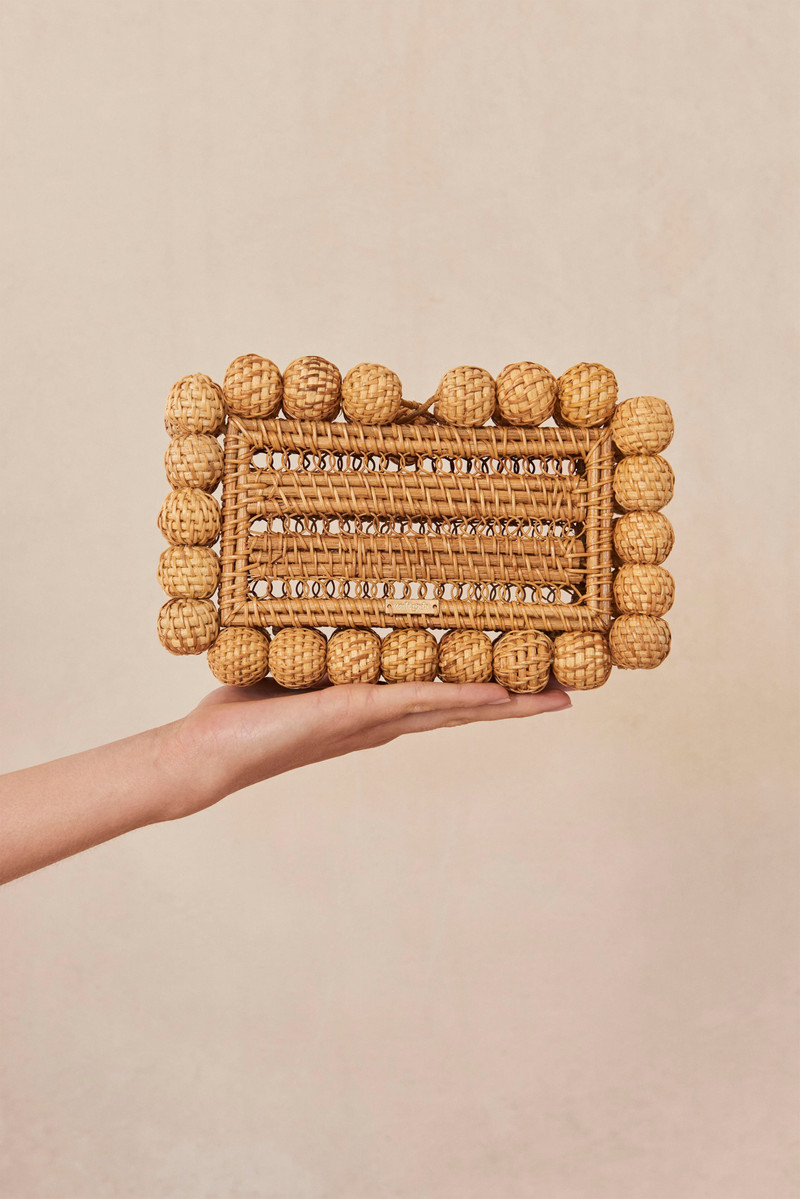 EOS RATTAN CLUTCH 4