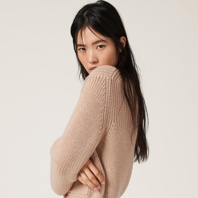 Wool knit cardigan 5