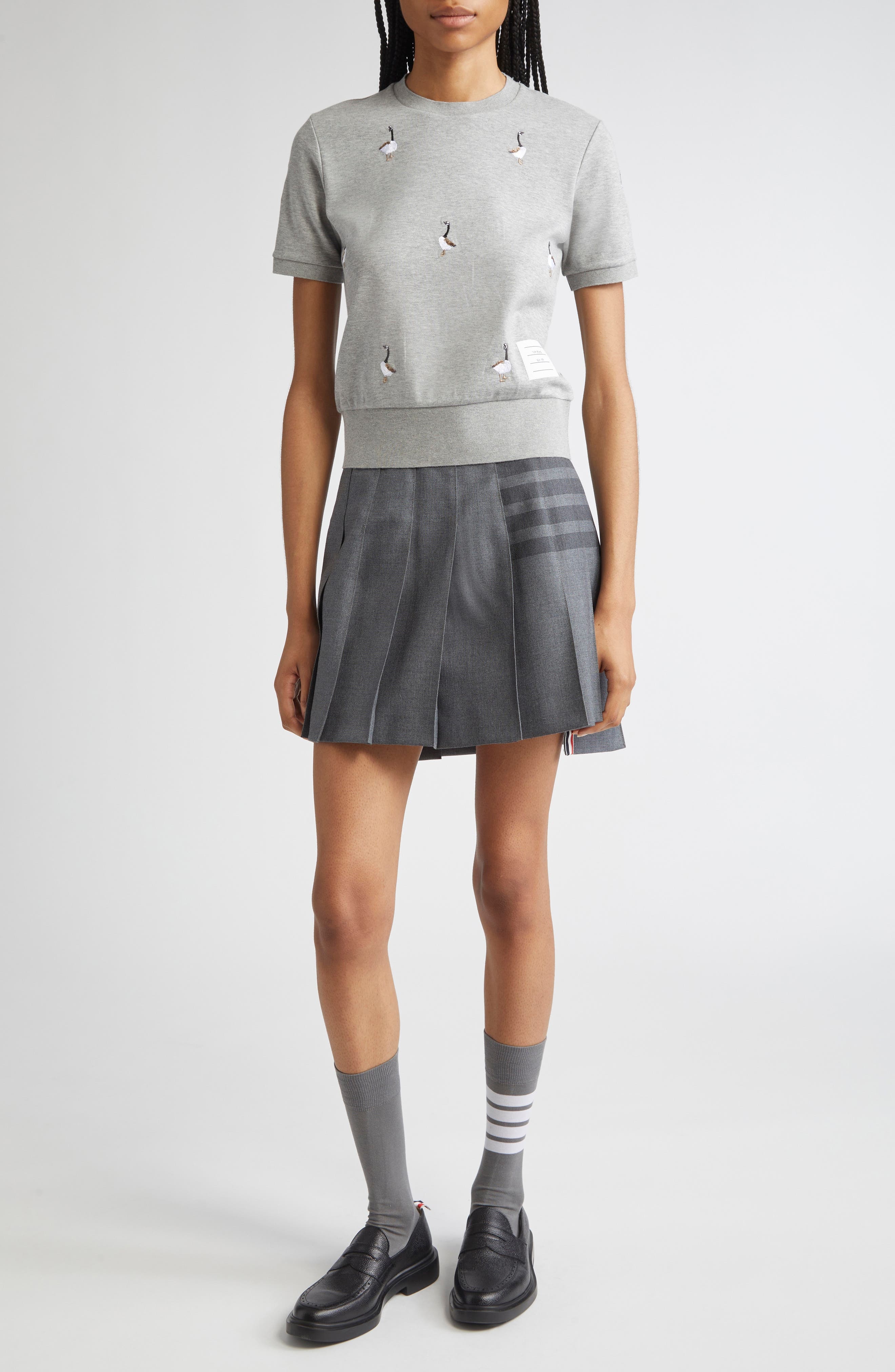 Thom Browne Embroidered Geese Short Sleeve Sweatshirt in Light Grey at Nordstrom - 2