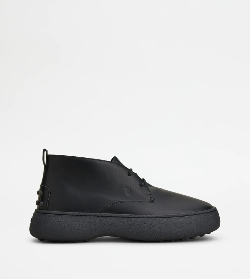 TOD'S W. G. DESERT BOOTS IN LEATHER - BLACK - 1