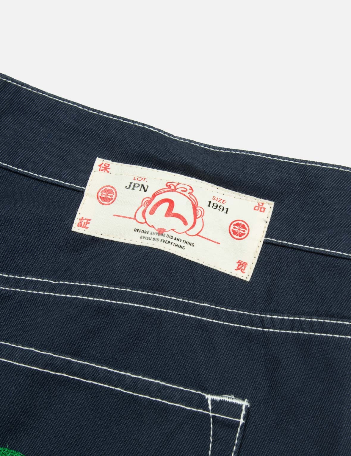 SEAGULL EMBROIDERY WITH CONTRASTING STITCH STRAIGHT FIT CARGO PANTS - 11