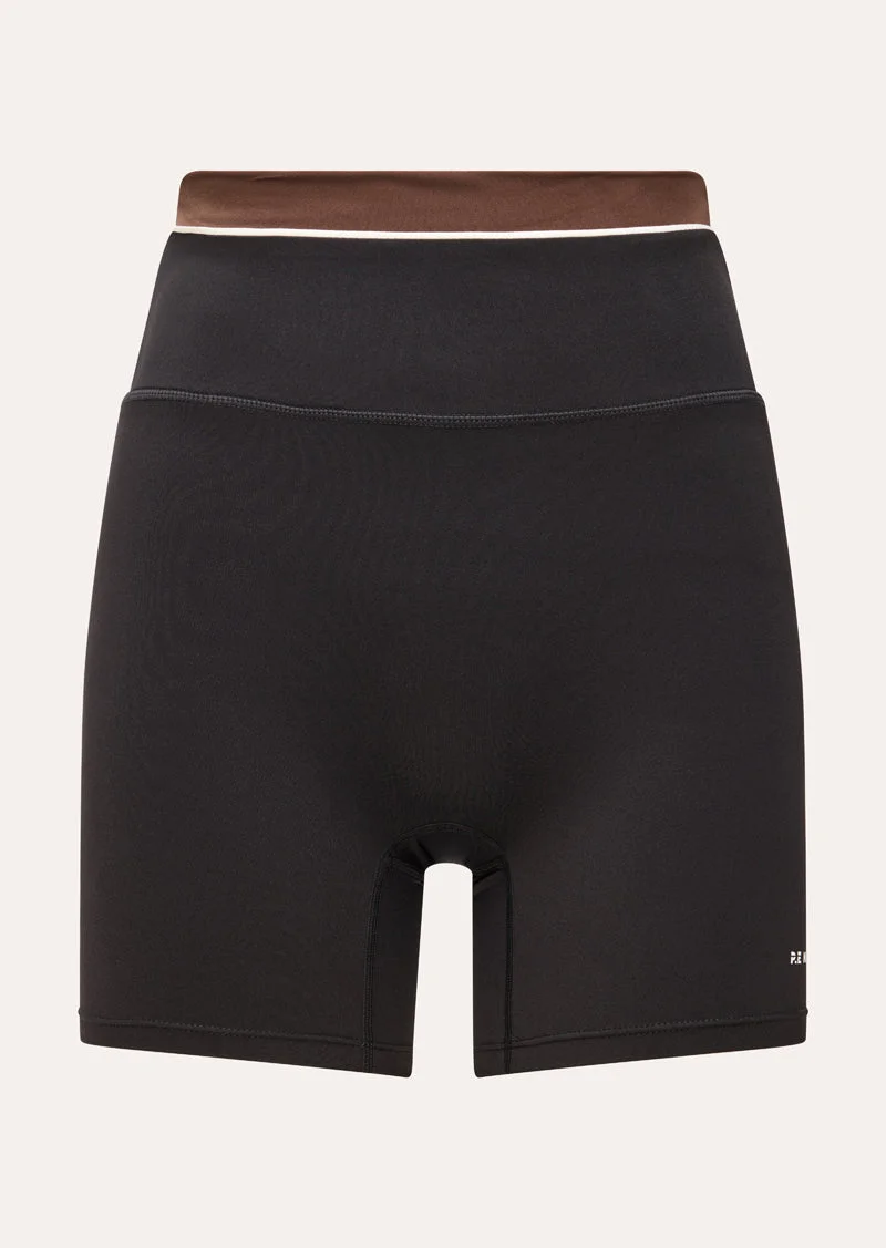 REFLECT 5" BIKE SHORT IN BLACK & ESPRESSO - 1