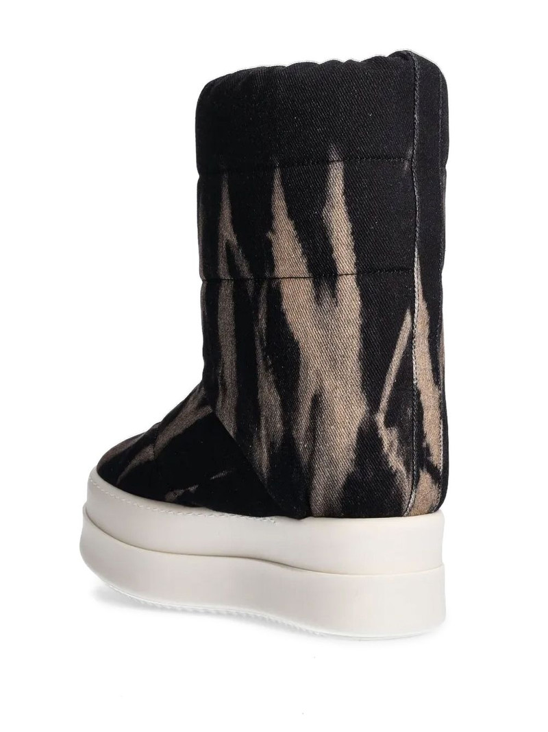 Mega Bumper Lunar boots 3