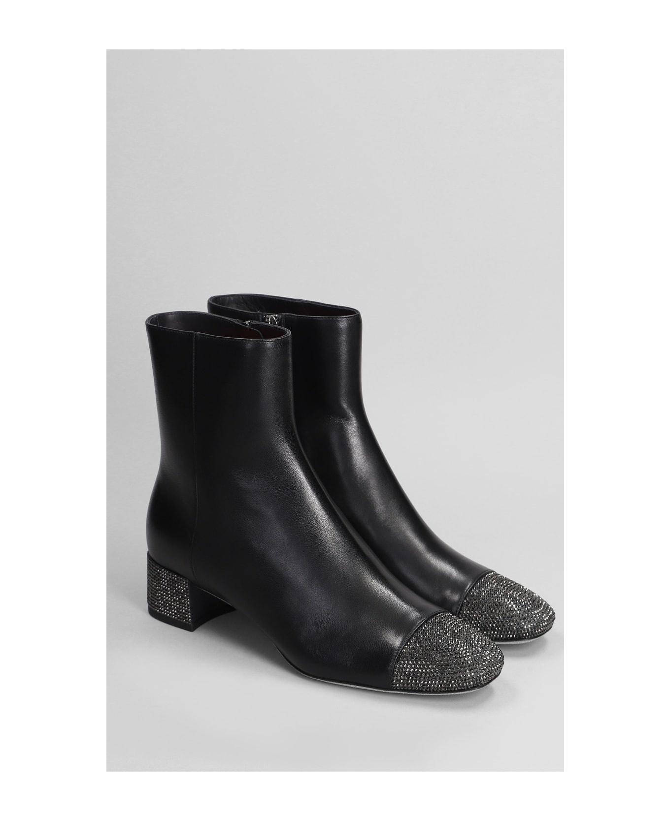 Bonnie Low Heels Ankle Boots In Black Leather - 2