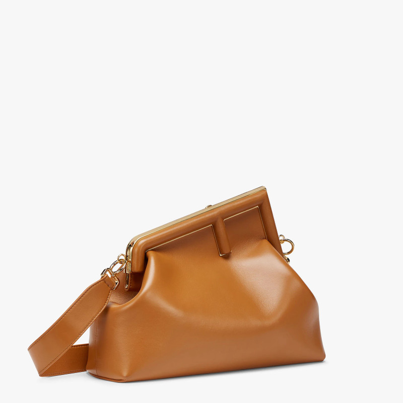 FENDI Brown leather bag outlook