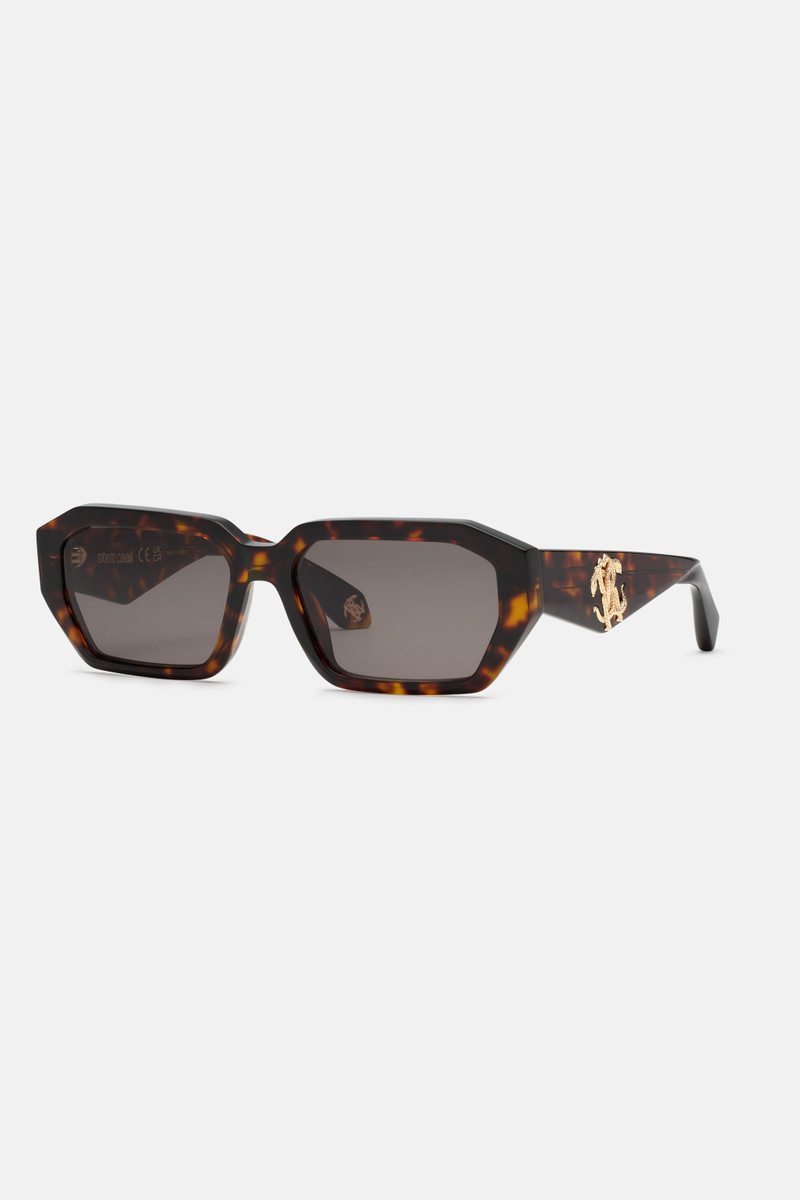 Sunglasses with wide rectangular front and fangs 3